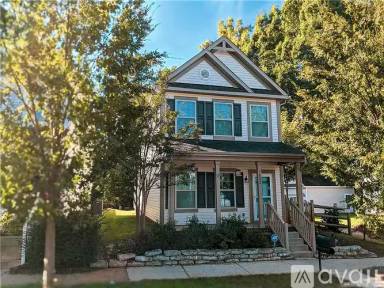 Main picture of 7022 McLothian Ln