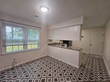 Main picture of 308 Kenwood Dr