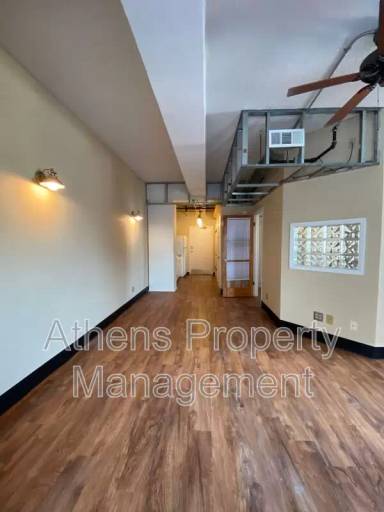 Main picture of University Tower