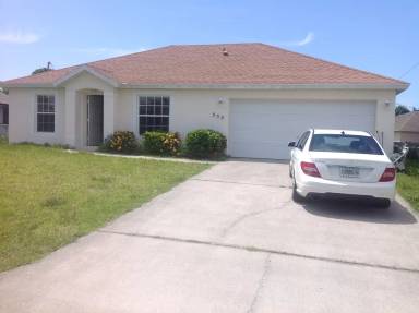 Main picture of 532 NW Salina Ter