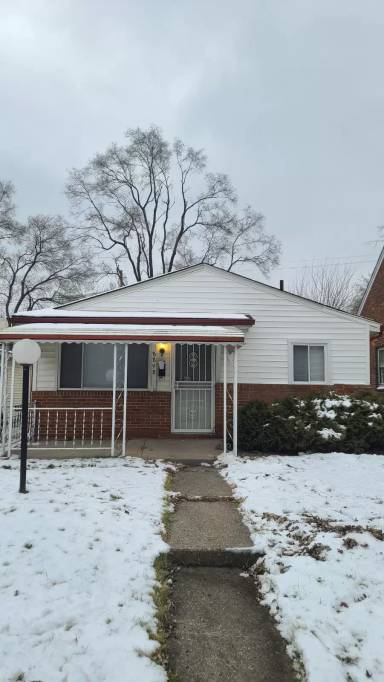 Main picture of 8898 Marlowe St