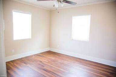 Main picture of 2662 Moss Ave