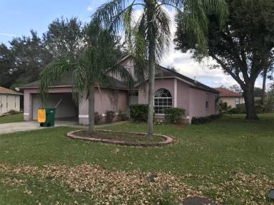 Main picture of 208 Tiffany Ct