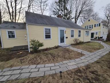 Main picture of 5 Hillside Ave