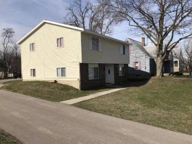 Main picture of 28 36th St SW