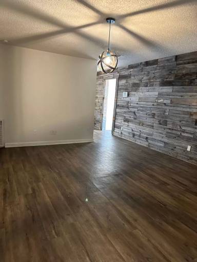 Main picture of 342 Park St