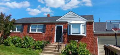 Main picture of 322 S DuPont Rd