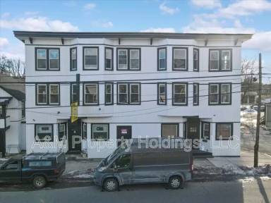 Main picture of 149 N 9th St