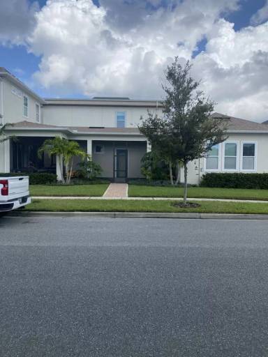 Main picture of 14181 Moniz Ave