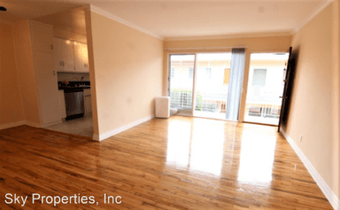 Main picture of 1323 N Bronson Ave