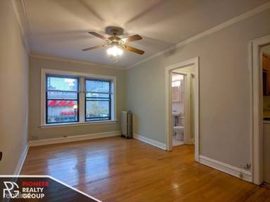 Main picture of 1164 N Dearborn Apartments