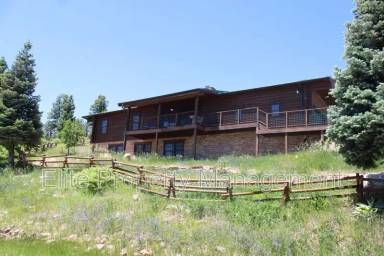 Main picture of 8774 Ridge Rd