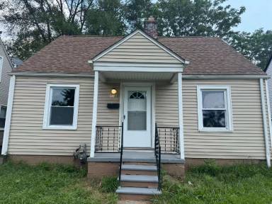 Main picture of 4133 Moore St