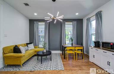 Main picture of 1811 Washington Ave
