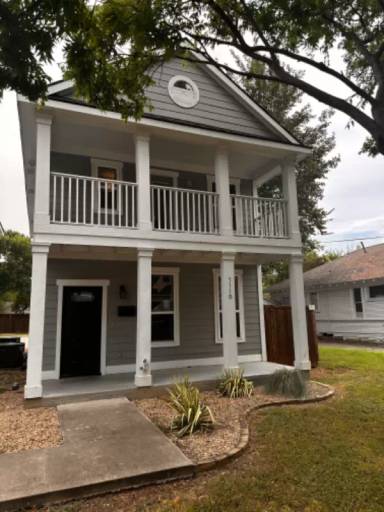 Main picture of 511 S Center St
