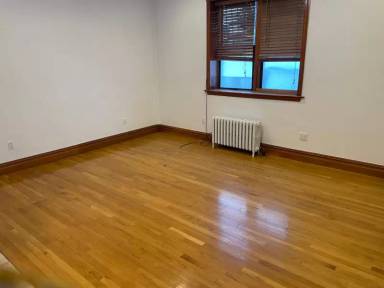 Main picture of 619 6th Ave