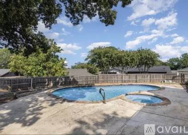 Main picture of 302 Fair Oaks Blvd