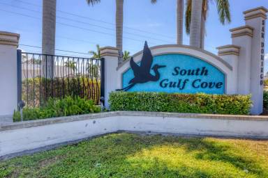 Main picture of 8594 Dinnano St