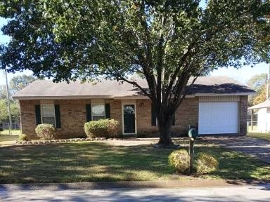 Main picture of 188 Meadowick Dr
