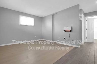 Main picture of 180 N Sylvan Ave