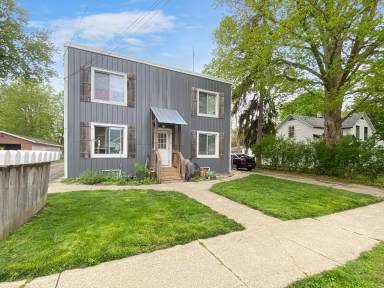 Main picture of 219 N Union St