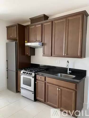 Main picture of 27 E Pendrell Ct