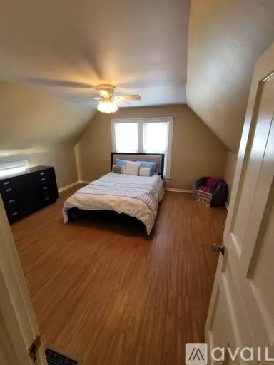 Main picture of 607 Hess Ave