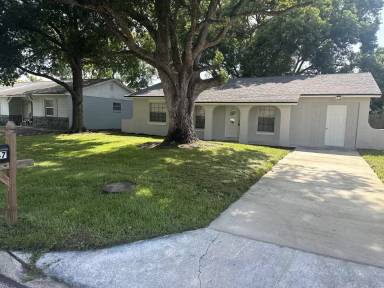 Main picture of 2847 Gale Pl