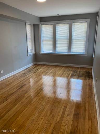 Main picture of 3725 W Grand Ave