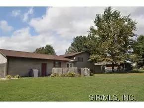 Main picture of 10 Tanbark Dr