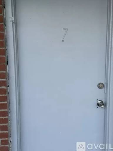Main picture of 1113 Hibiscus Ave