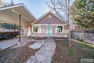 Main picture of 420 9th St