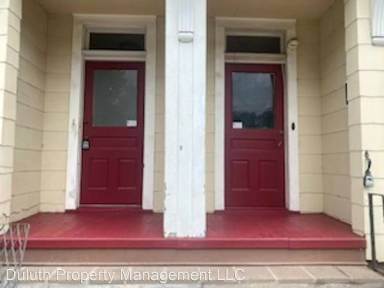 Main picture of 904 E 4th St