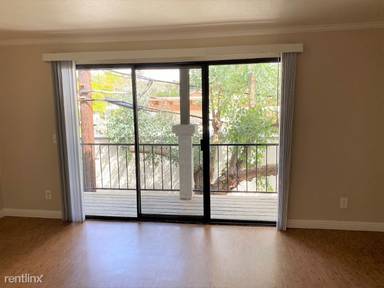 Main picture of 101 W Canada