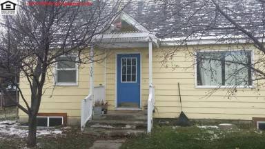 Main picture of 304 S 12th Ave