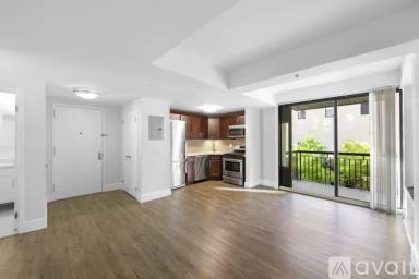 Main picture of 350 E 91st St