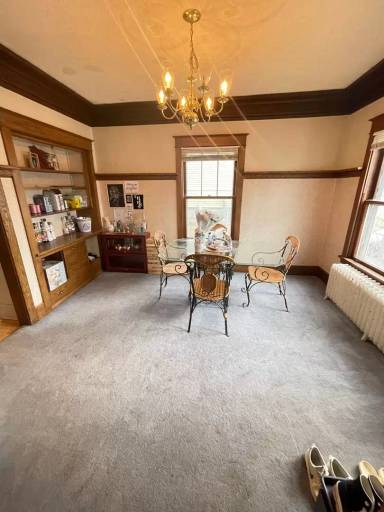 Main picture of 619 Woodland Ave