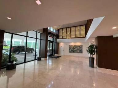 Main picture of Brickell Key II