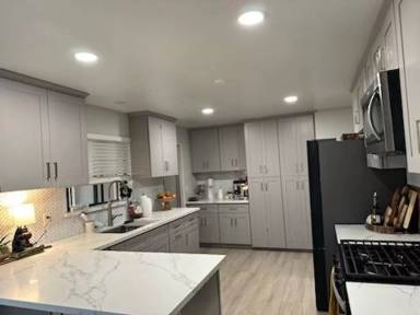 Main picture of 200 Siler Ln
