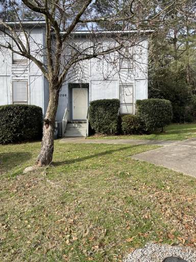 Main picture of 5700 Aftonshire Dr