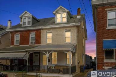 Main picture of 443 Depot St