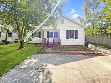 Main picture of 5560 Dutton Ave