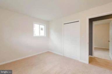 Main picture of 903 59th Ave