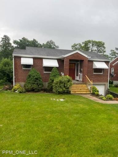 Main picture of 7836 Seward Ave