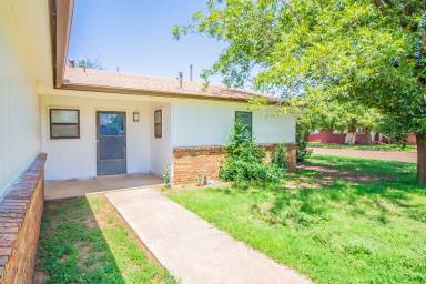 Main picture of 5402 25th St