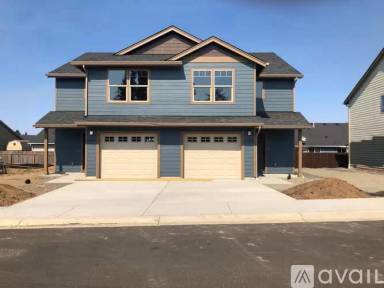 Main picture of 1009 SW Juniper Gardens Ln