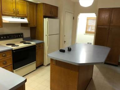 Main picture of 1104 S Barstow St