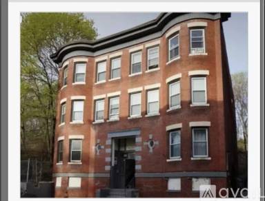 Main picture of 98 Woodledge St