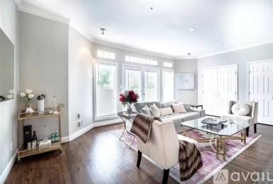 Main picture of 4040 Avondale Ave