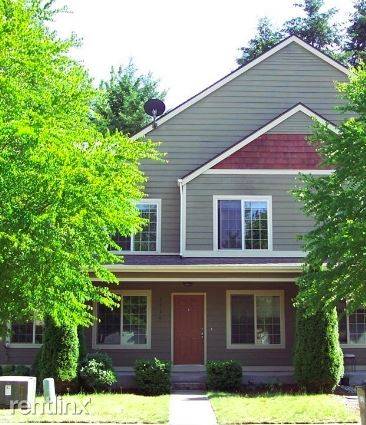 Main picture of 2730 Hidden Springs Loop SE